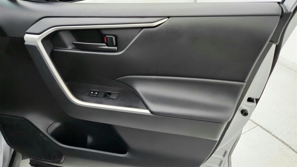 2024 Toyota RAV4 LE Laurel MD
