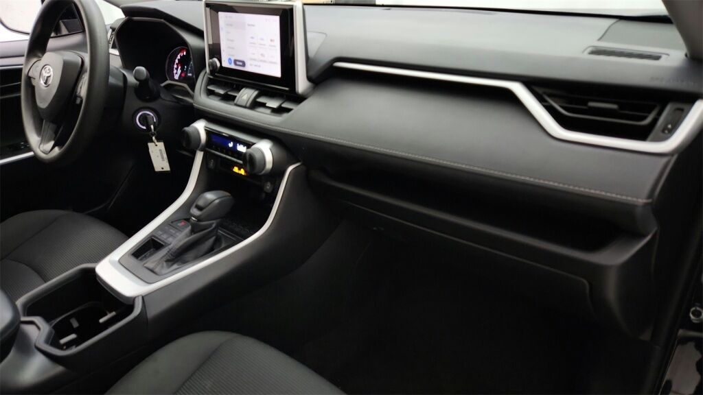 2024 Toyota RAV4 LE Laurel MD