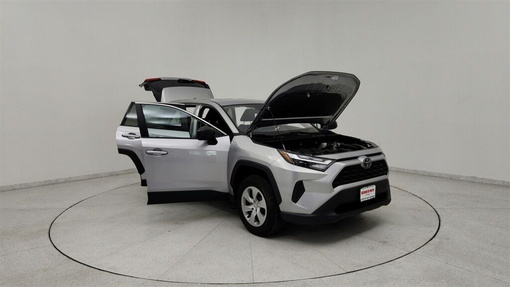 2024 Toyota RAV4 LE Laurel MD