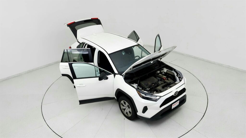 2024 Toyota RAV4 LE Laurel MD