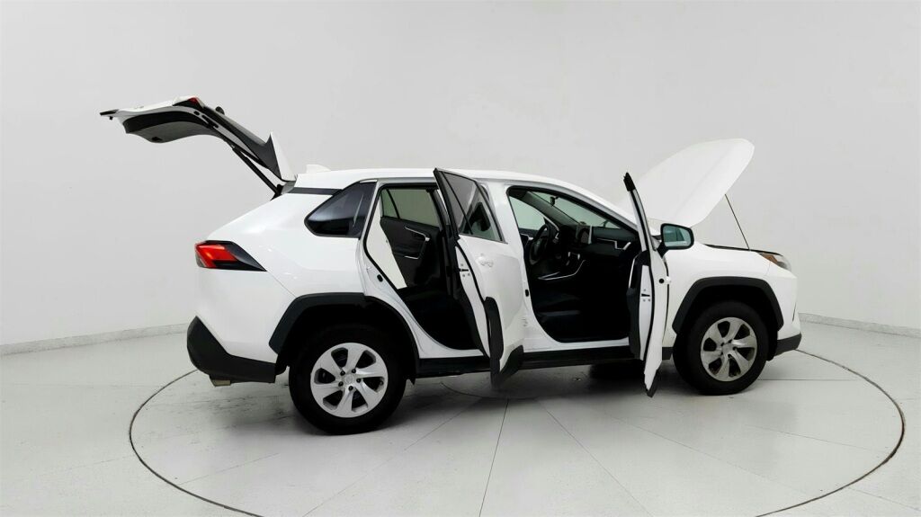 2024 Toyota RAV4 LE Laurel MD