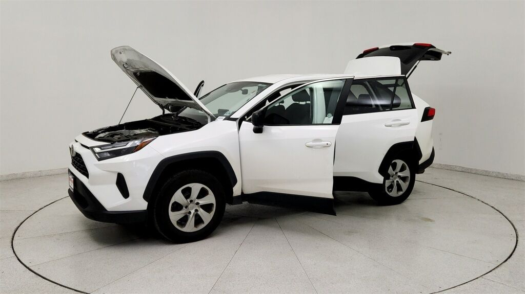 2024 Toyota RAV4 LE Laurel MD