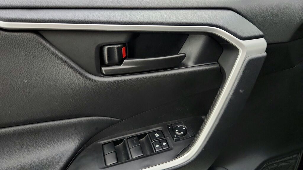 2024 Toyota RAV4 LE Laurel MD