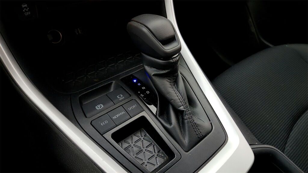 2024 Toyota RAV4 LE Laurel MD