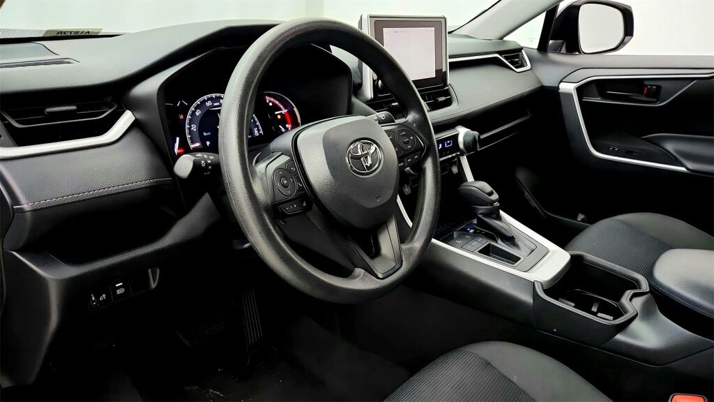 2024 Toyota RAV4 LE Laurel MD