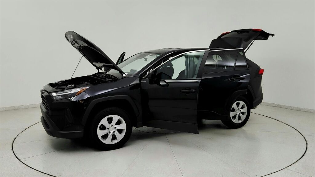 2024 Toyota RAV4 LE Laurel MD
