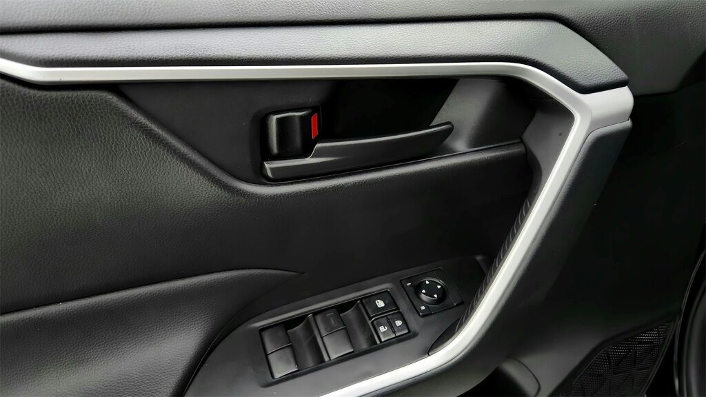 2024 Toyota RAV4 LE Laurel MD