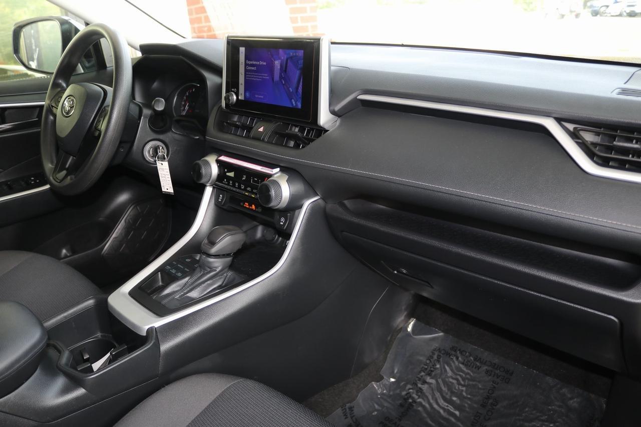2024 Toyota RAV4 LE Fredericksburg VA