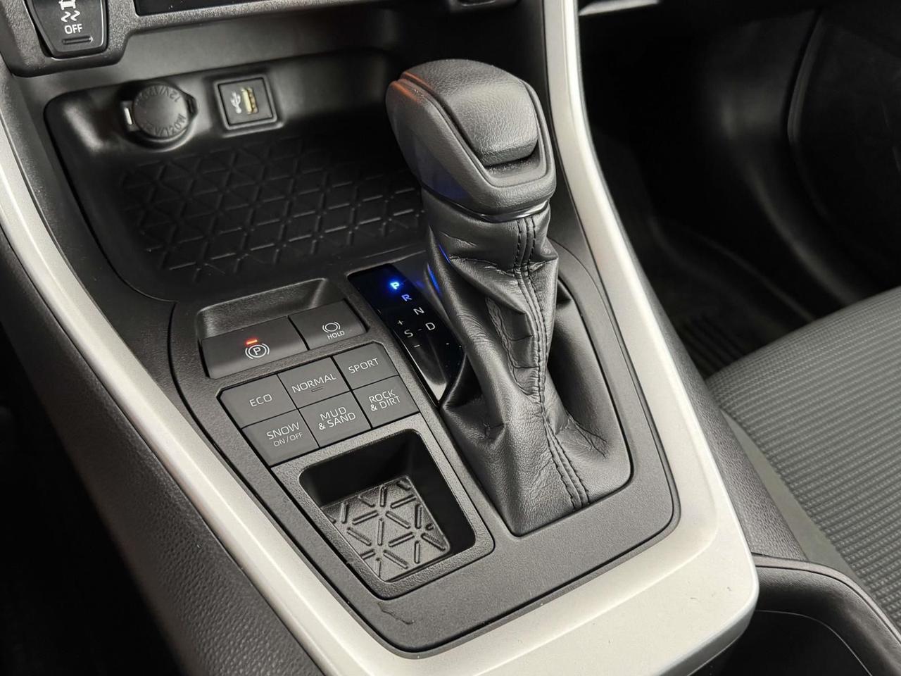 2024 Toyota RAV4 LE Fredericksburg VA