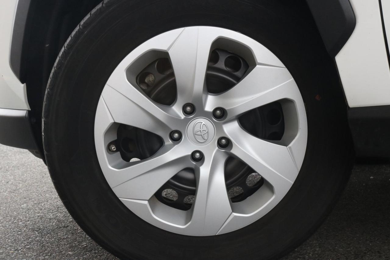 2024 Toyota RAV4 LE Fredericksburg VA