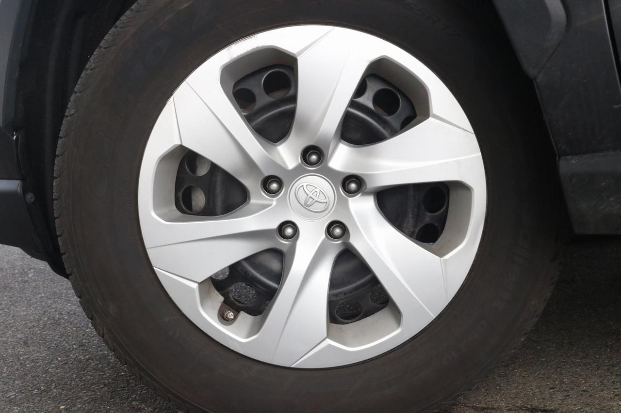 2024 Toyota RAV4 LE Fredericksburg VA