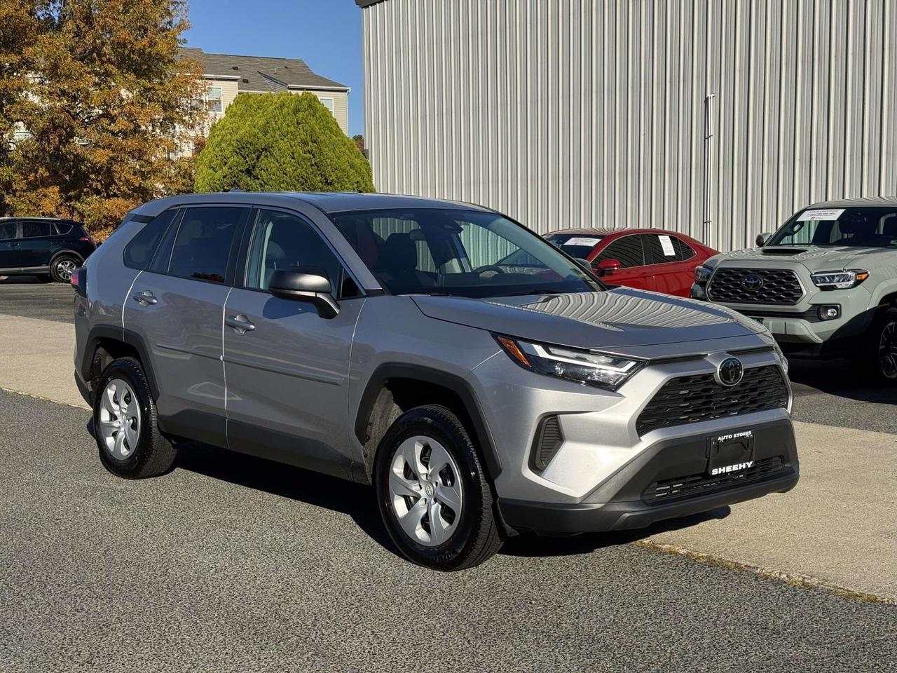 2024 Toyota RAV4 LE