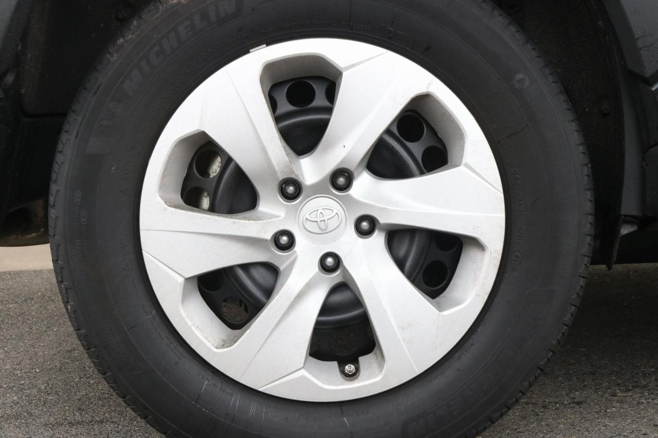 2024 Toyota RAV4 LE Fredericksburg VA