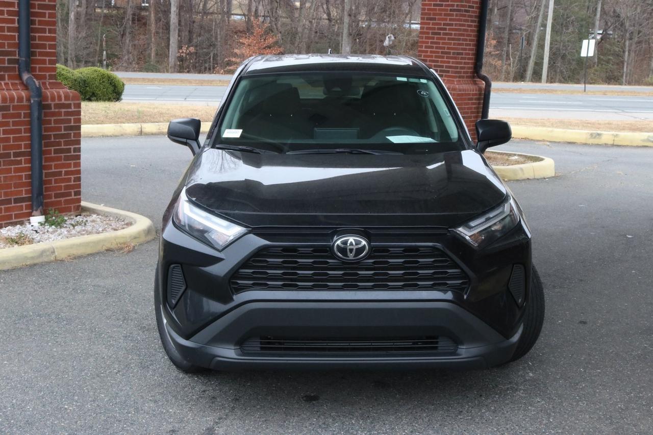 2024 Toyota RAV4 LE Fredericksburg VA