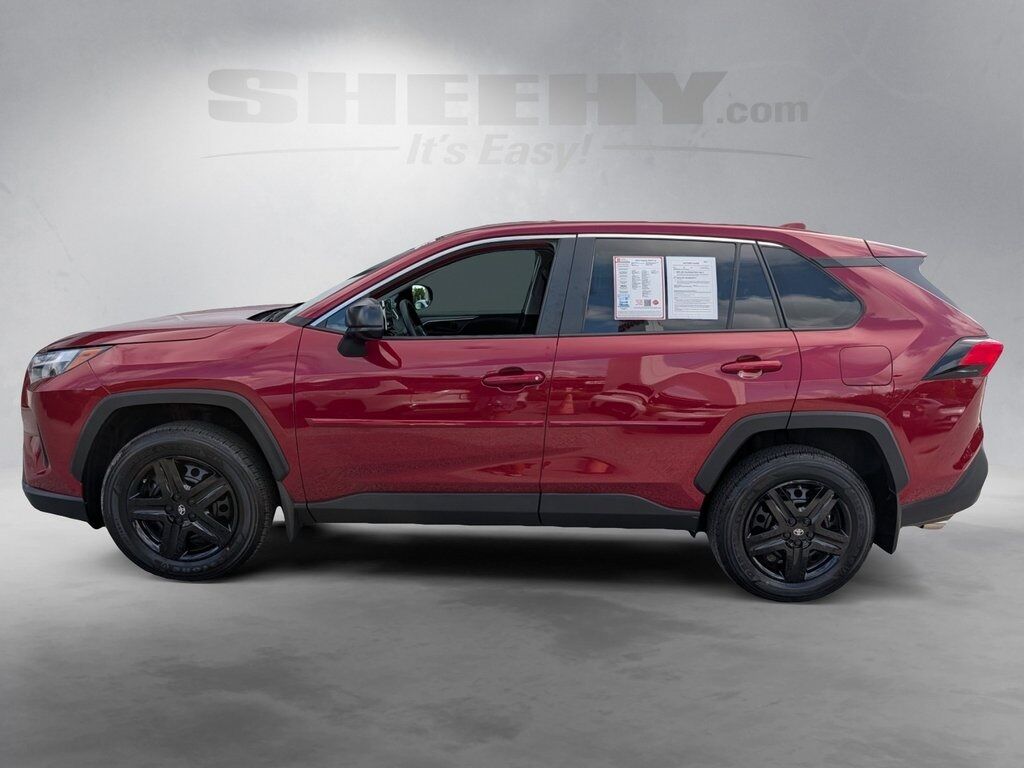 2024 Toyota RAV4 LE