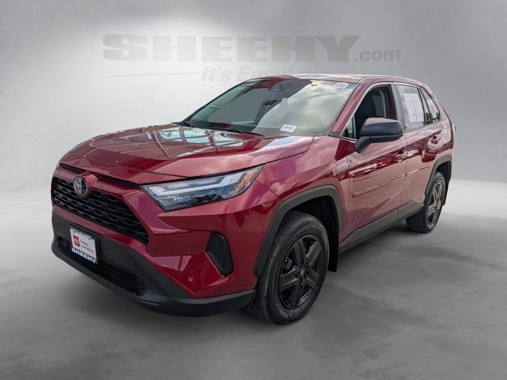 2024 Toyota RAV4 LE