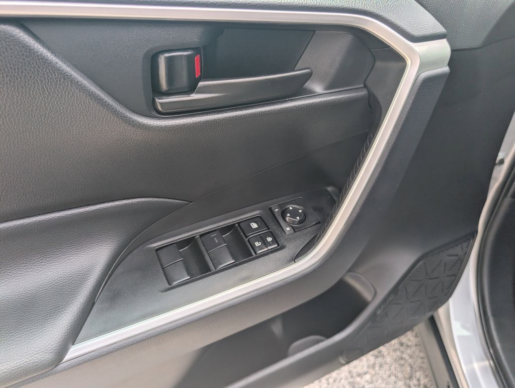 2024 Toyota RAV4 LE Cockeysville MD