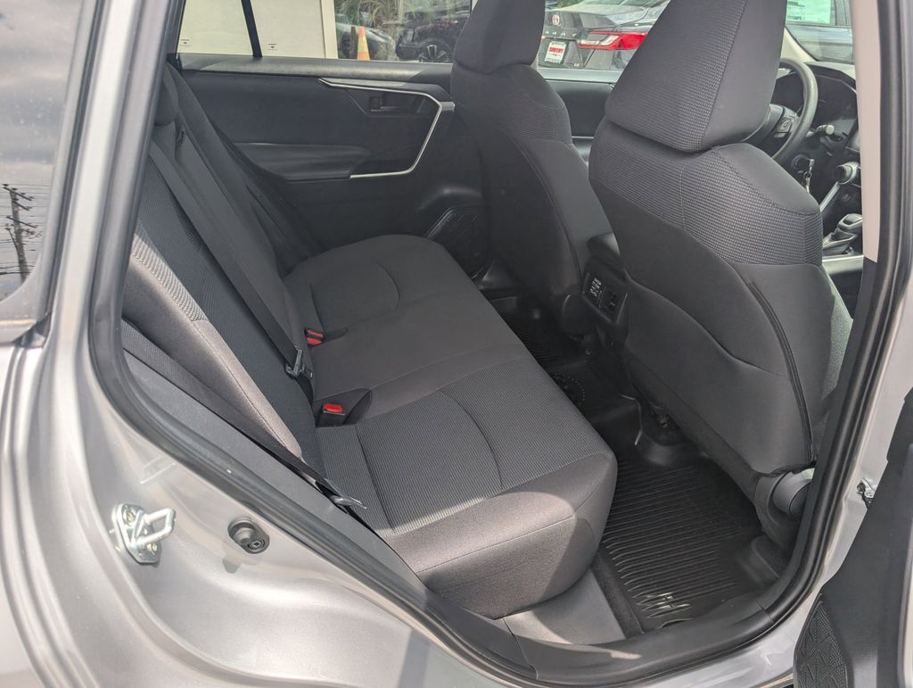 2024 Toyota RAV4 LE Cockeysville MD