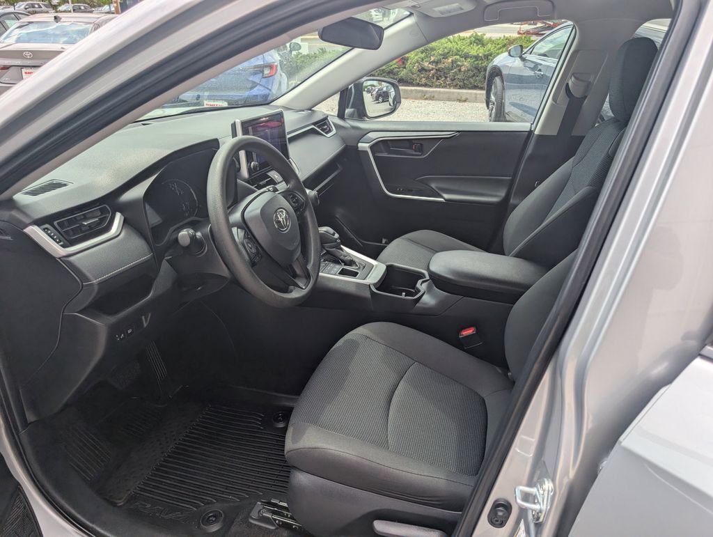 2024 Toyota RAV4 LE Cockeysville MD