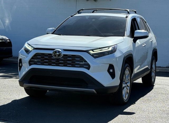 2024 Toyota RAV4