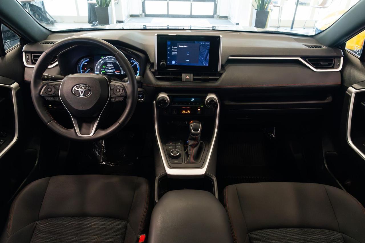 2024 Toyota RAV4 Prime SE Gladstone OR