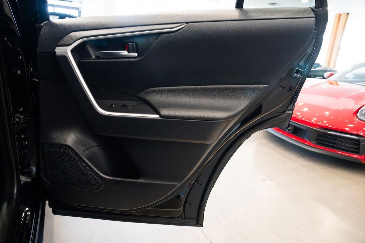 2024 Toyota RAV4 Prime SE Gladstone OR