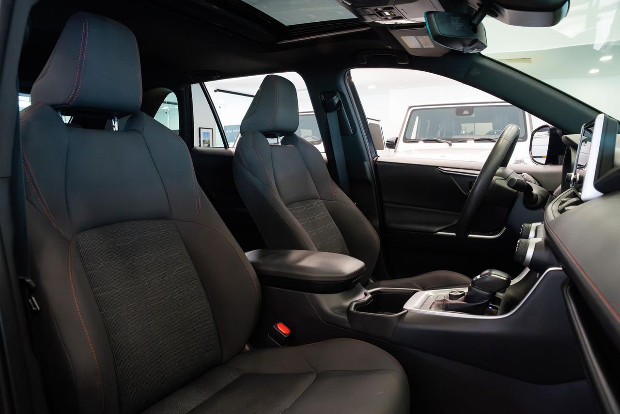2024 Toyota RAV4 Prime SE Gladstone OR