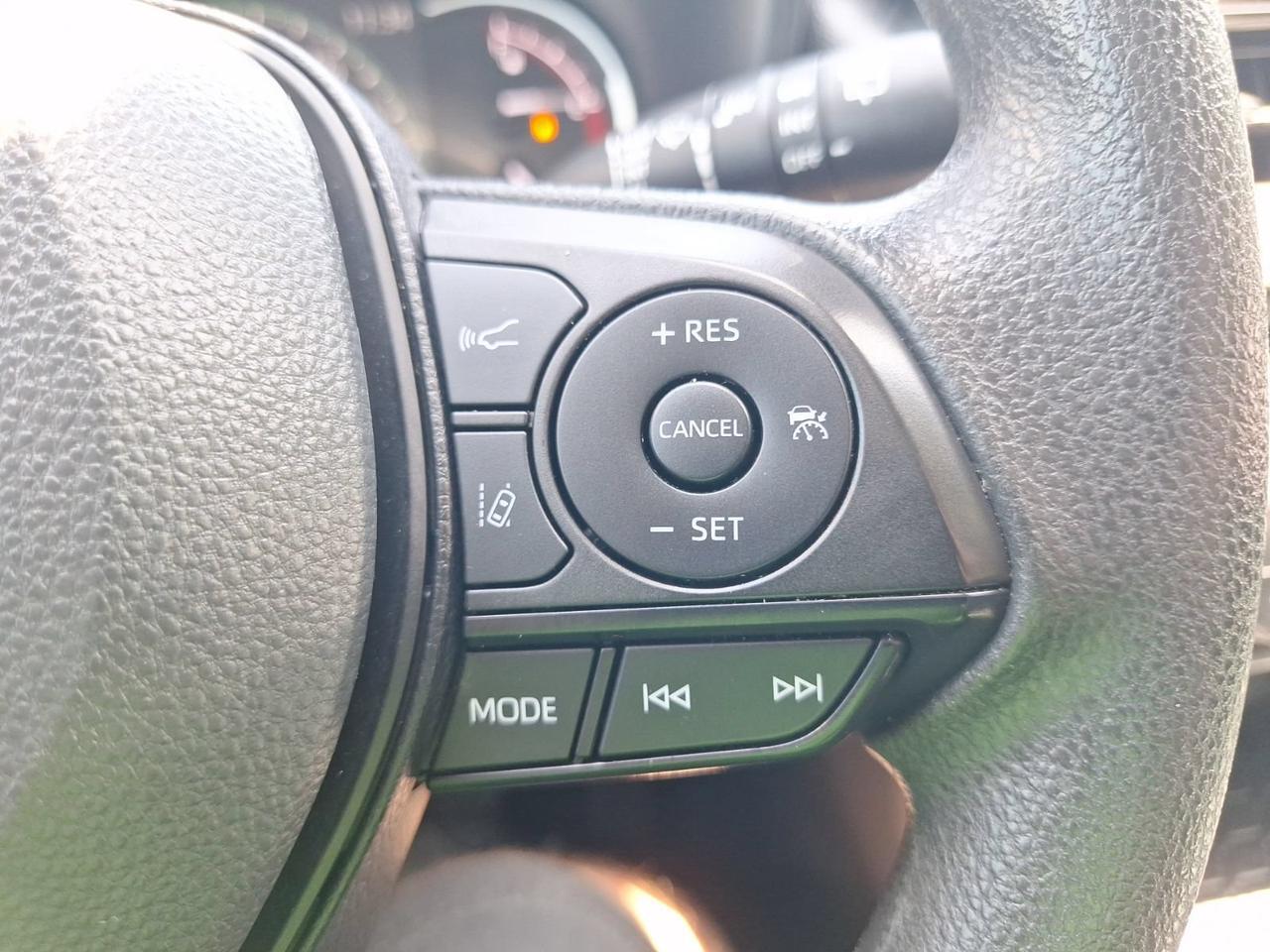 2024 Toyota RAV4 XLE Hurst TX