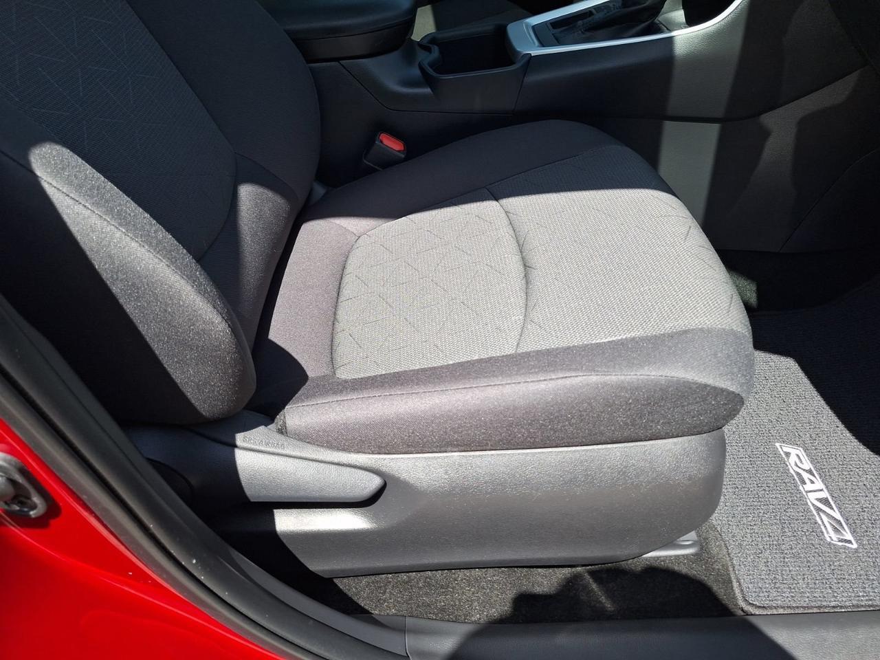 2024 Toyota RAV4 XLE Hurst TX