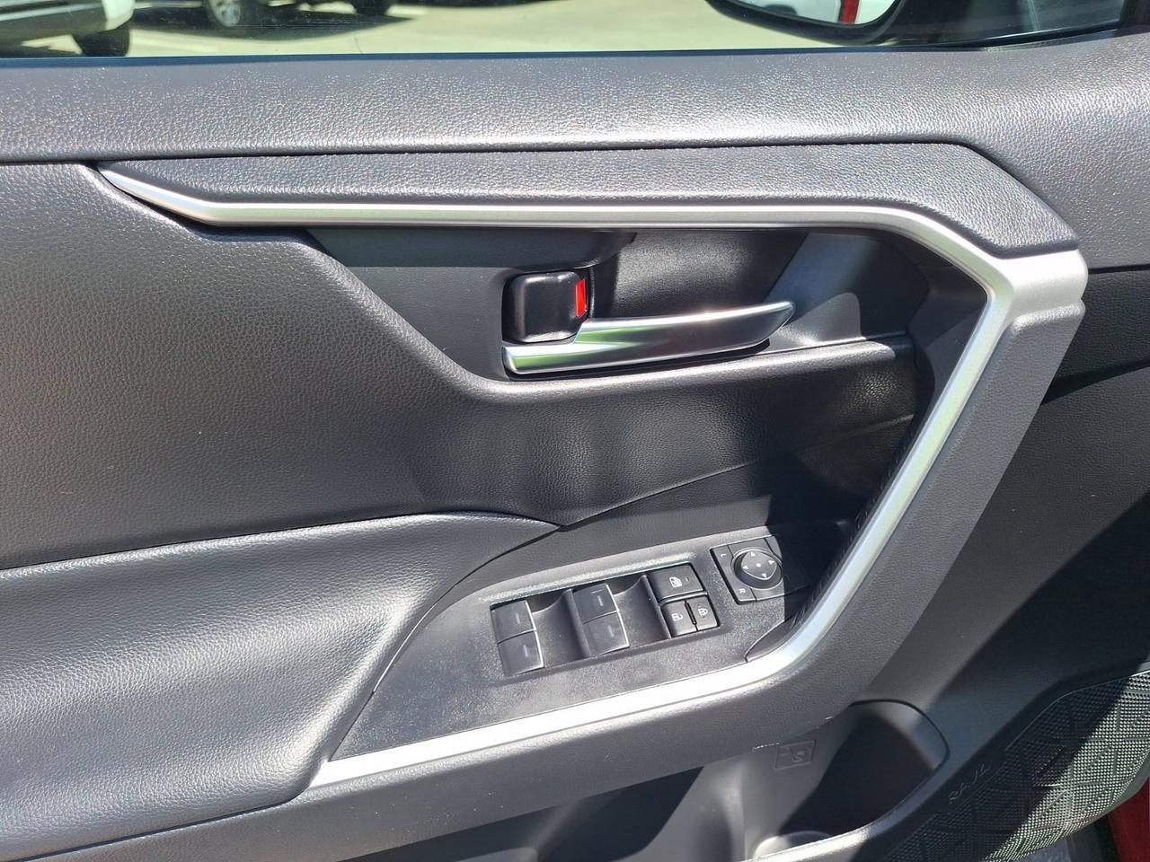 2024 Toyota RAV4 XLE Hurst TX