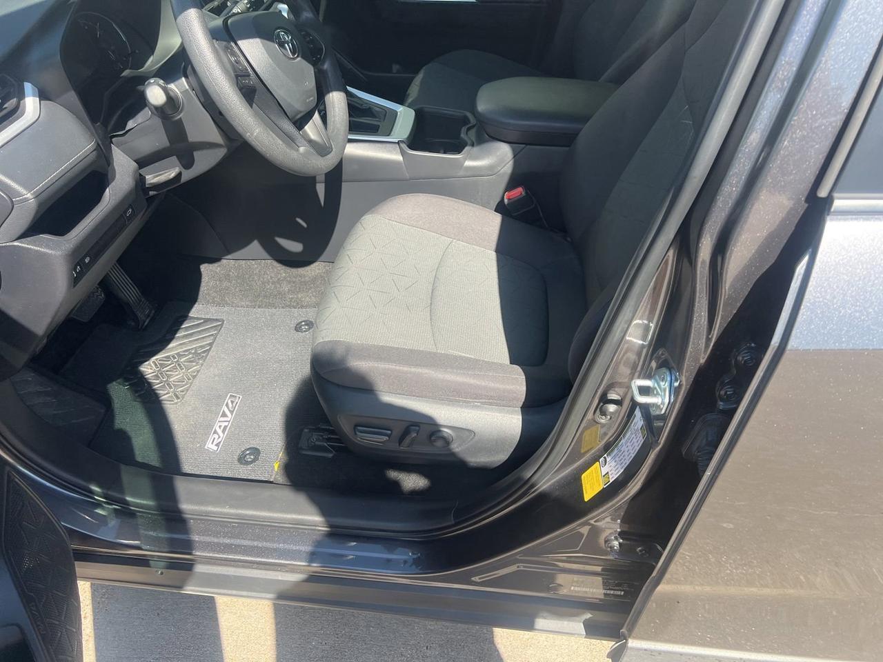 2024 Toyota RAV4 XLE Hurst TX