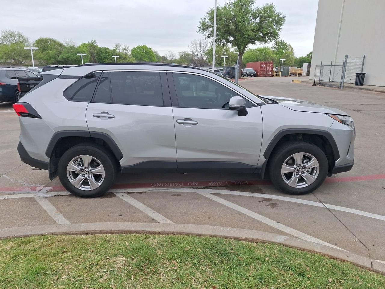 2024 Toyota RAV4 XLE Hurst TX
