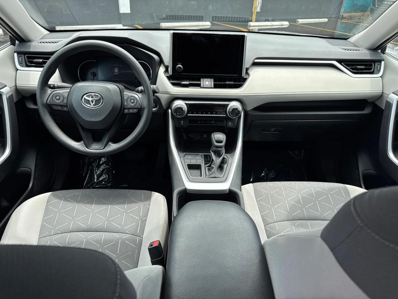 2024 Toyota RAV4 XLE Miami FL