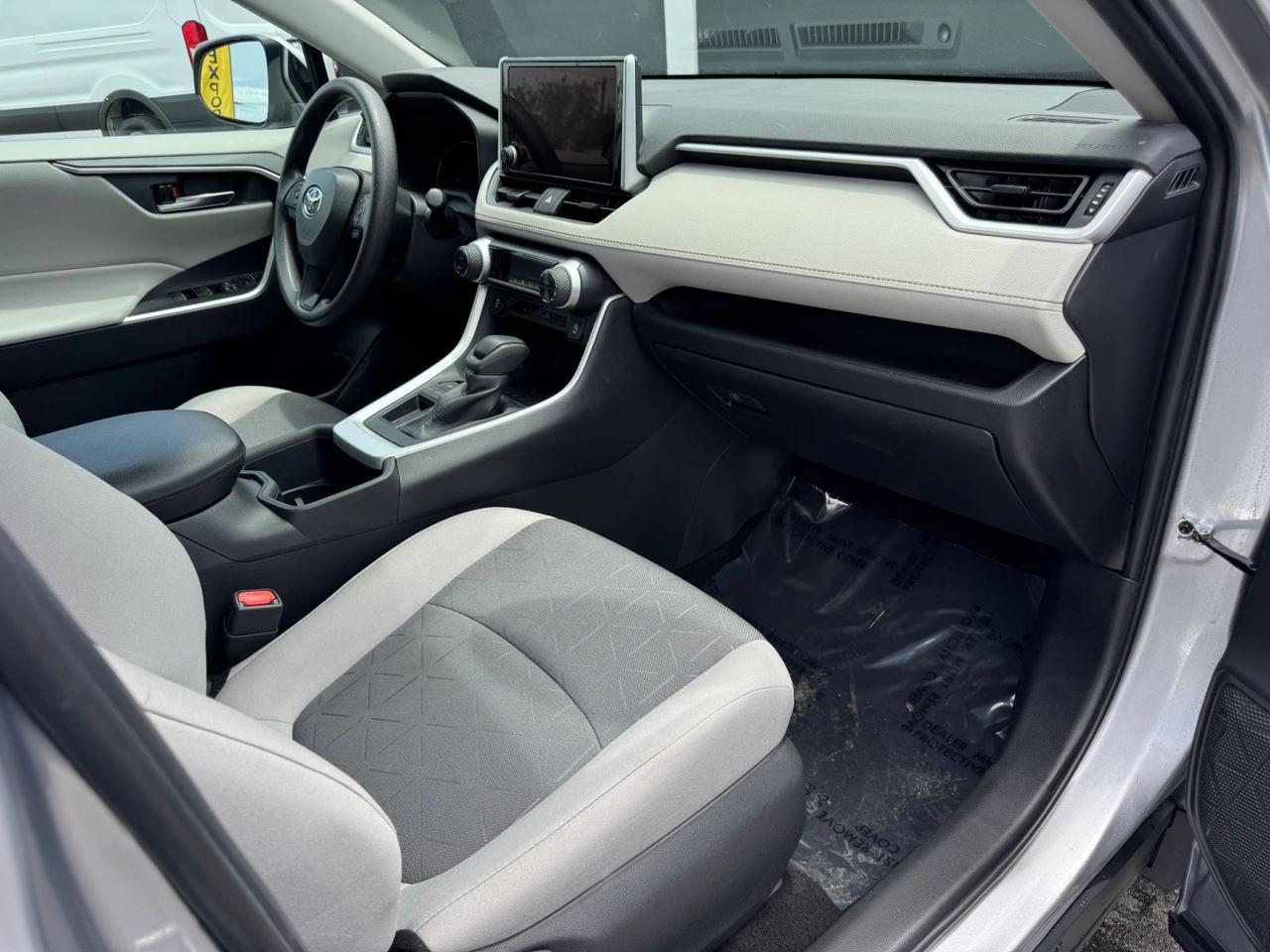 2024 Toyota RAV4 XLE Miami FL