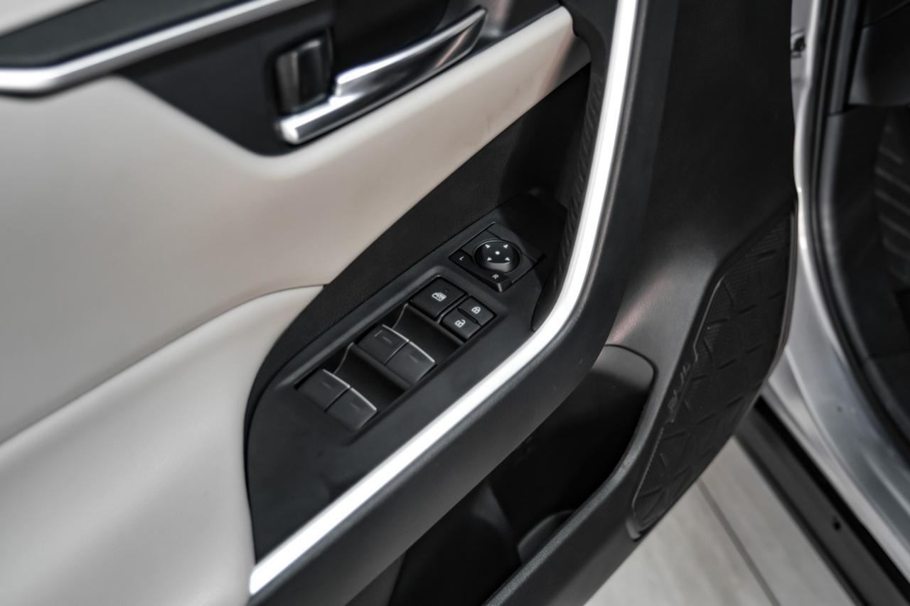 2024 Toyota RAV4 XLE PREMIUM TOYOTA SAFETY SENSE BLIND SPOT LANE DEPARTURE PRE CO Carrollton TX