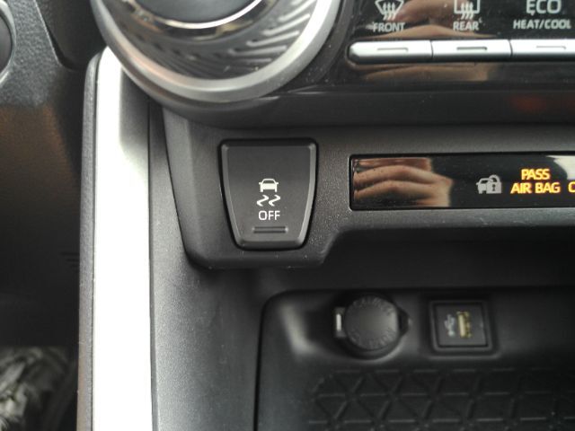 2024 Toyota RAV4 XLE Plano TX