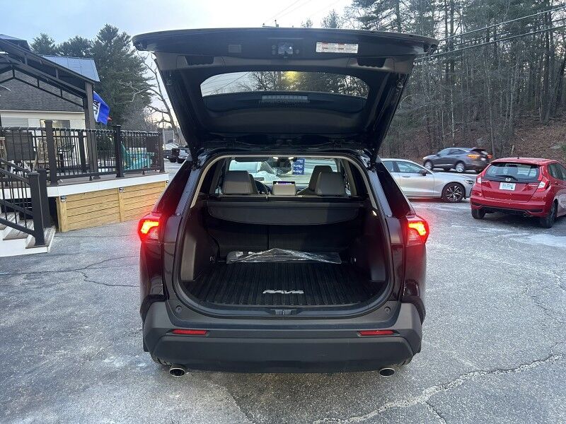 2024 Toyota RAV4 XLE Premium - 1 OWNER - COLD WEATHER PACKAGE Whitinsville MA