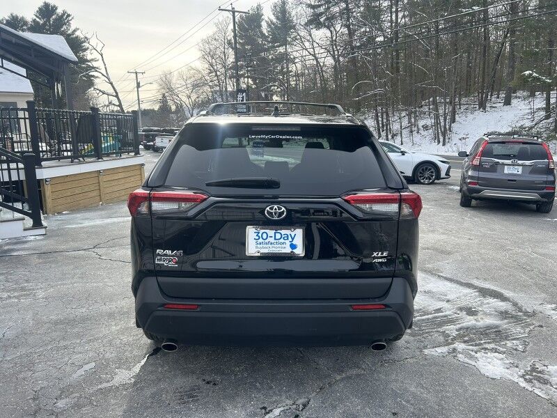 2024 Toyota RAV4 XLE Premium - 1 OWNER - COLD WEATHER PACKAGE Whitinsville MA