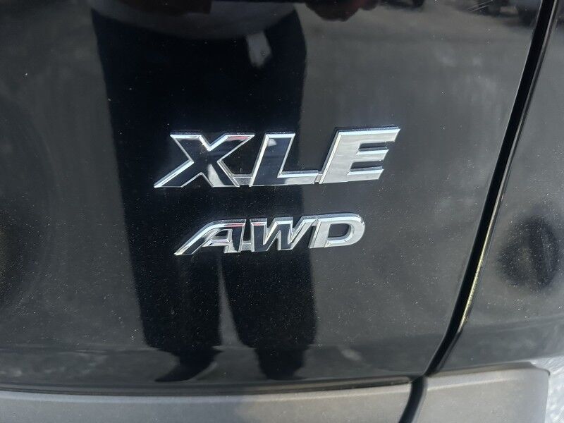 2024 Toyota RAV4 XLE Premium - 1 OWNER - COLD WEATHER PACKAGE Whitinsville MA