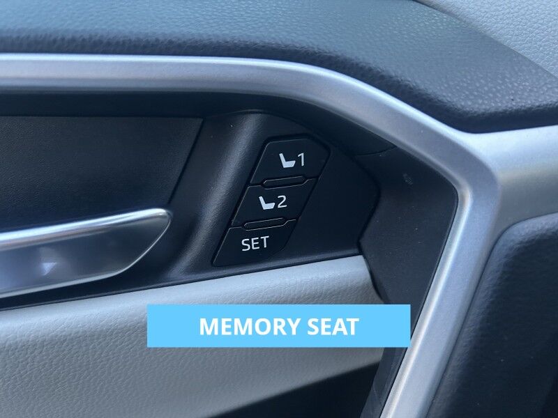 2024 Toyota RAV4 XLE Premium - 1 OWNER - COLD WEATHER PACKAGE Whitinsville MA