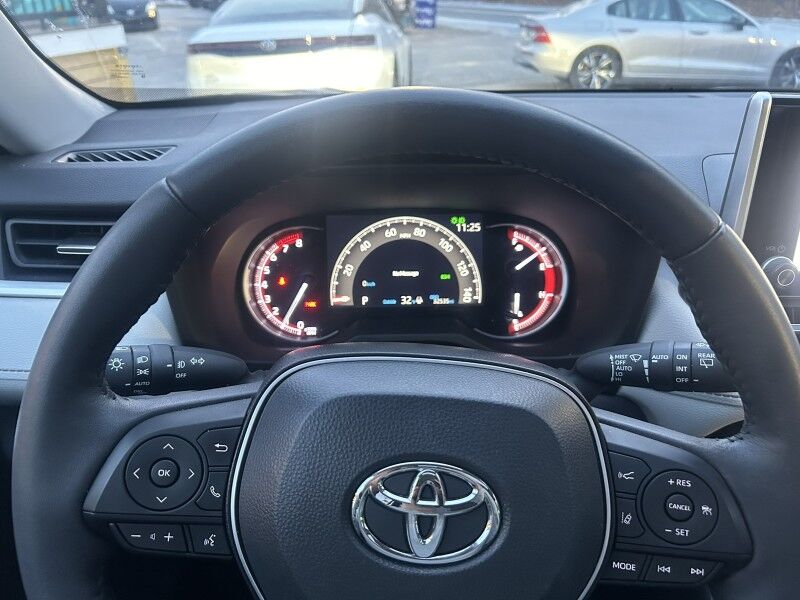 2024 Toyota RAV4 XLE Premium - 1 OWNER - COLD WEATHER PACKAGE Webster MA