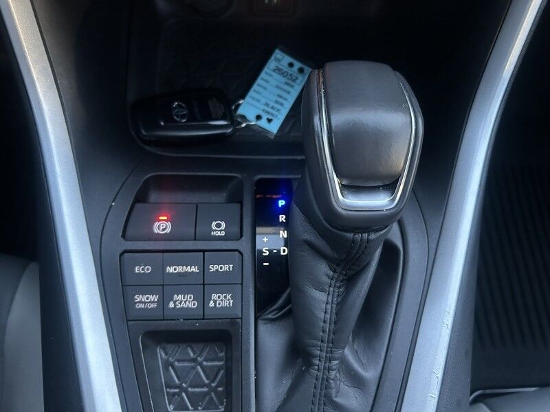 2024 Toyota RAV4 XLE Premium - 1 OWNER - COLD WEATHER PACKAGE Webster MA