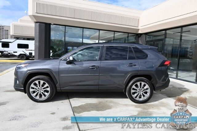 2024 Toyota RAV4 XLE Premium / AWD / Auto Start / Weather Pkg / Power & Heated Leather Seats / Heated Steering / Sunroof / Blind Spot & Lane Alert / Apple CarPlay & Android Auto / Back Up Camera / Power Liftgate / 1-Owner