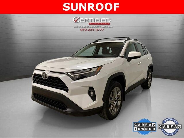 2024 Toyota RAV4 XLE Premium