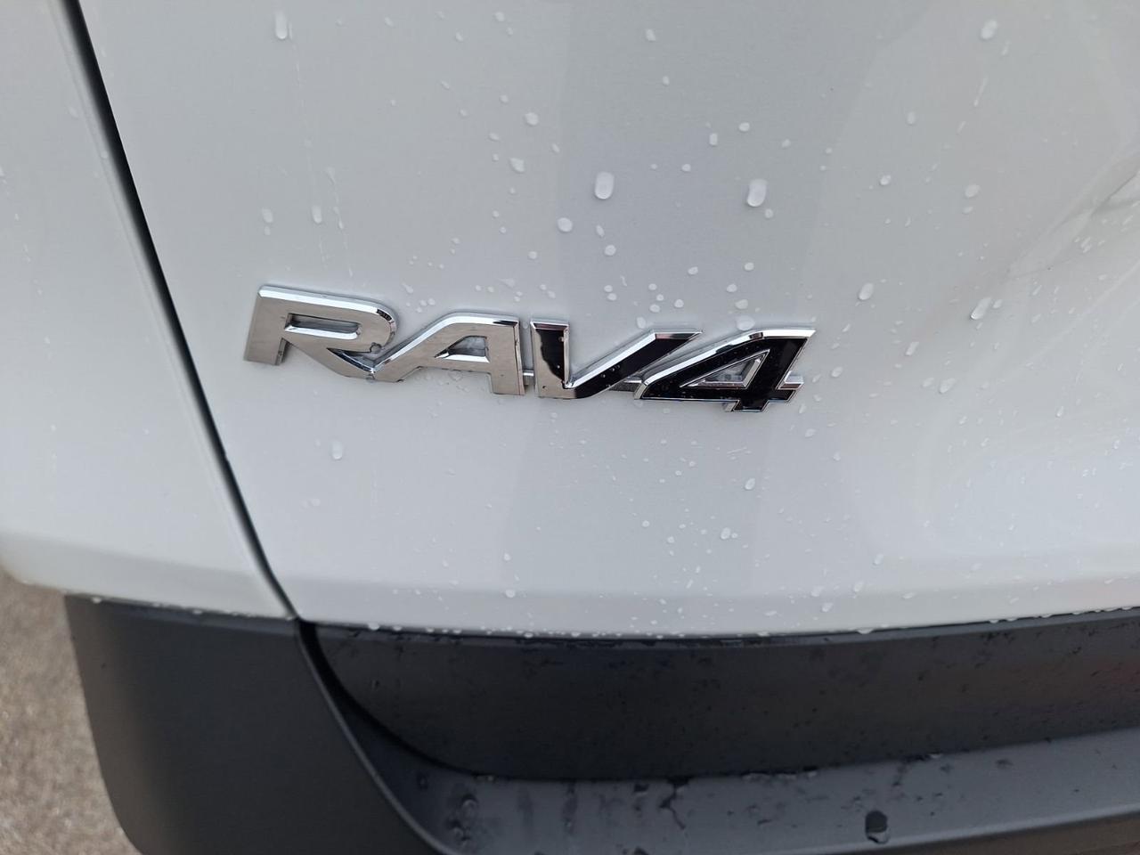 2024 Toyota RAV4 XLE Premium Hurst TX