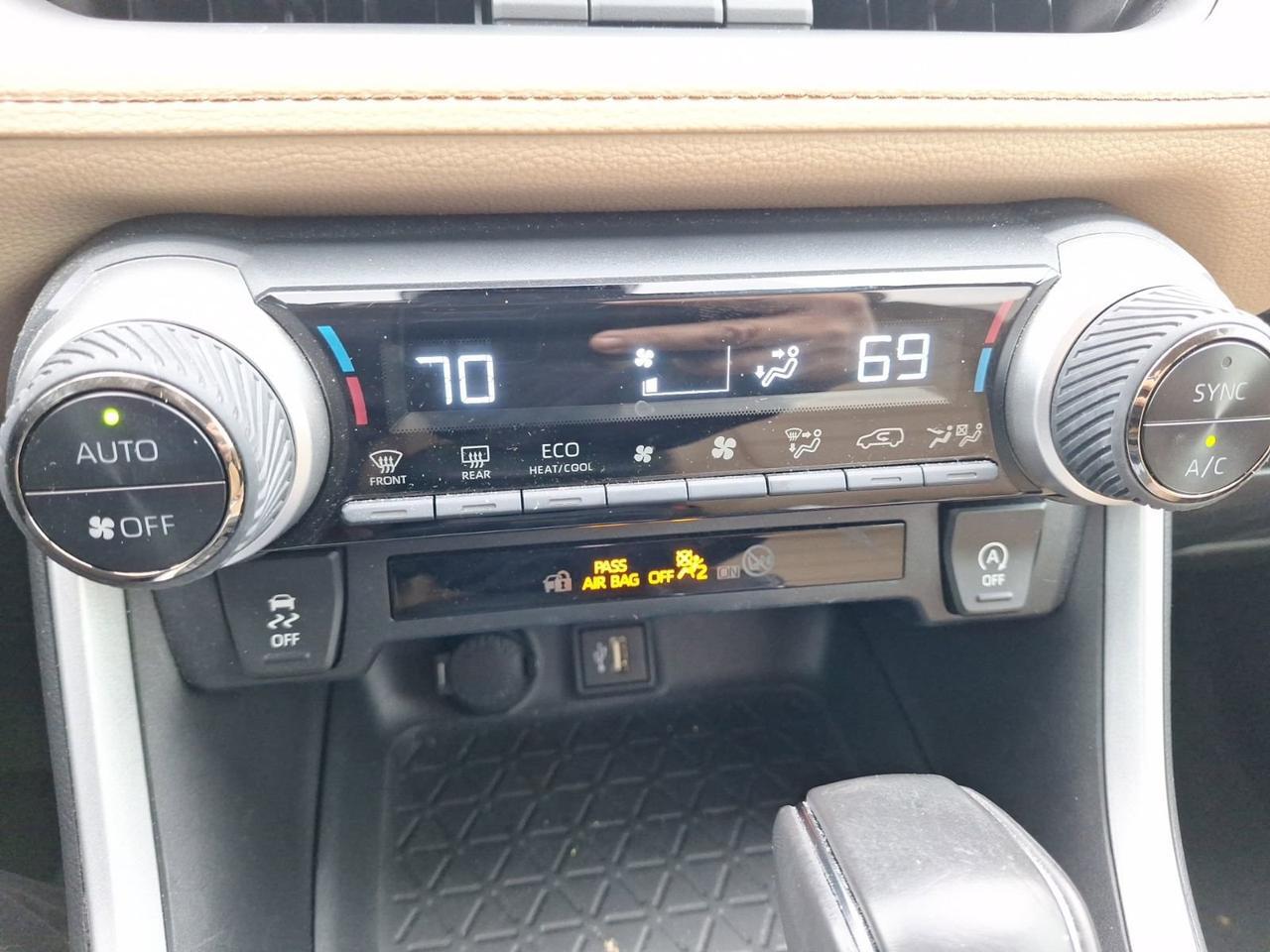 2024 Toyota RAV4 XLE Premium Hurst TX