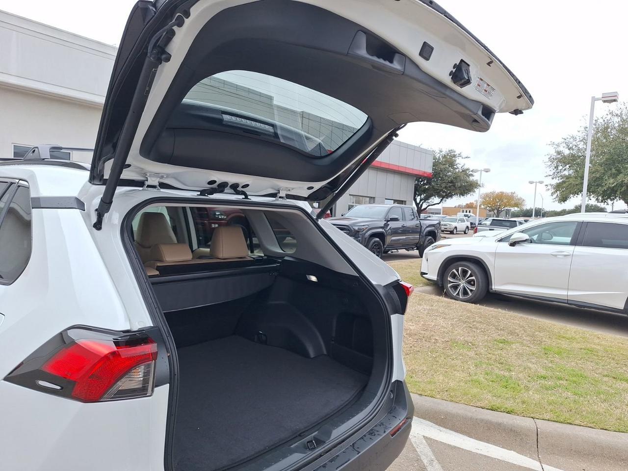 2024 Toyota RAV4 XLE Premium Hurst TX