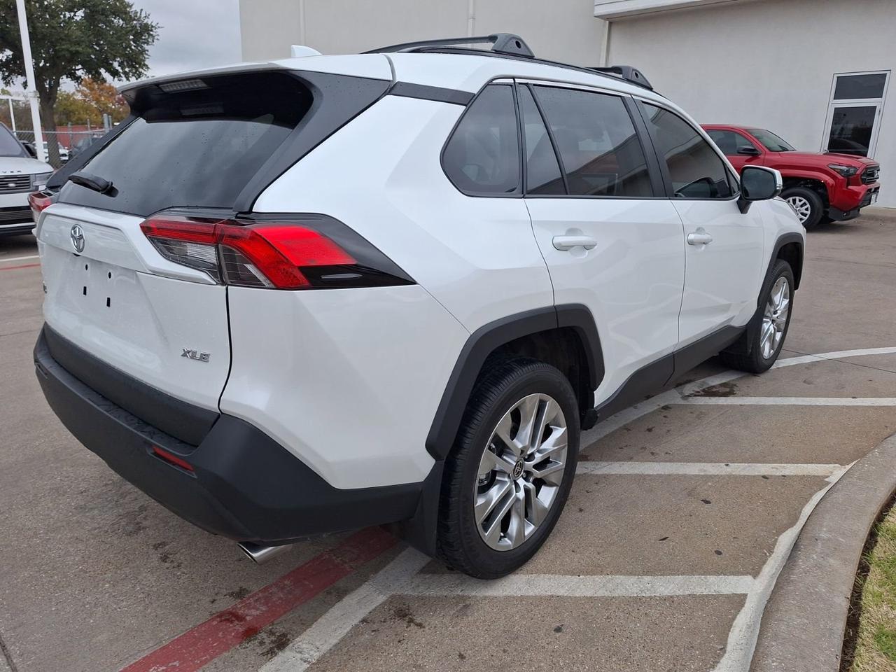 2024 Toyota RAV4 XLE Premium Hurst TX