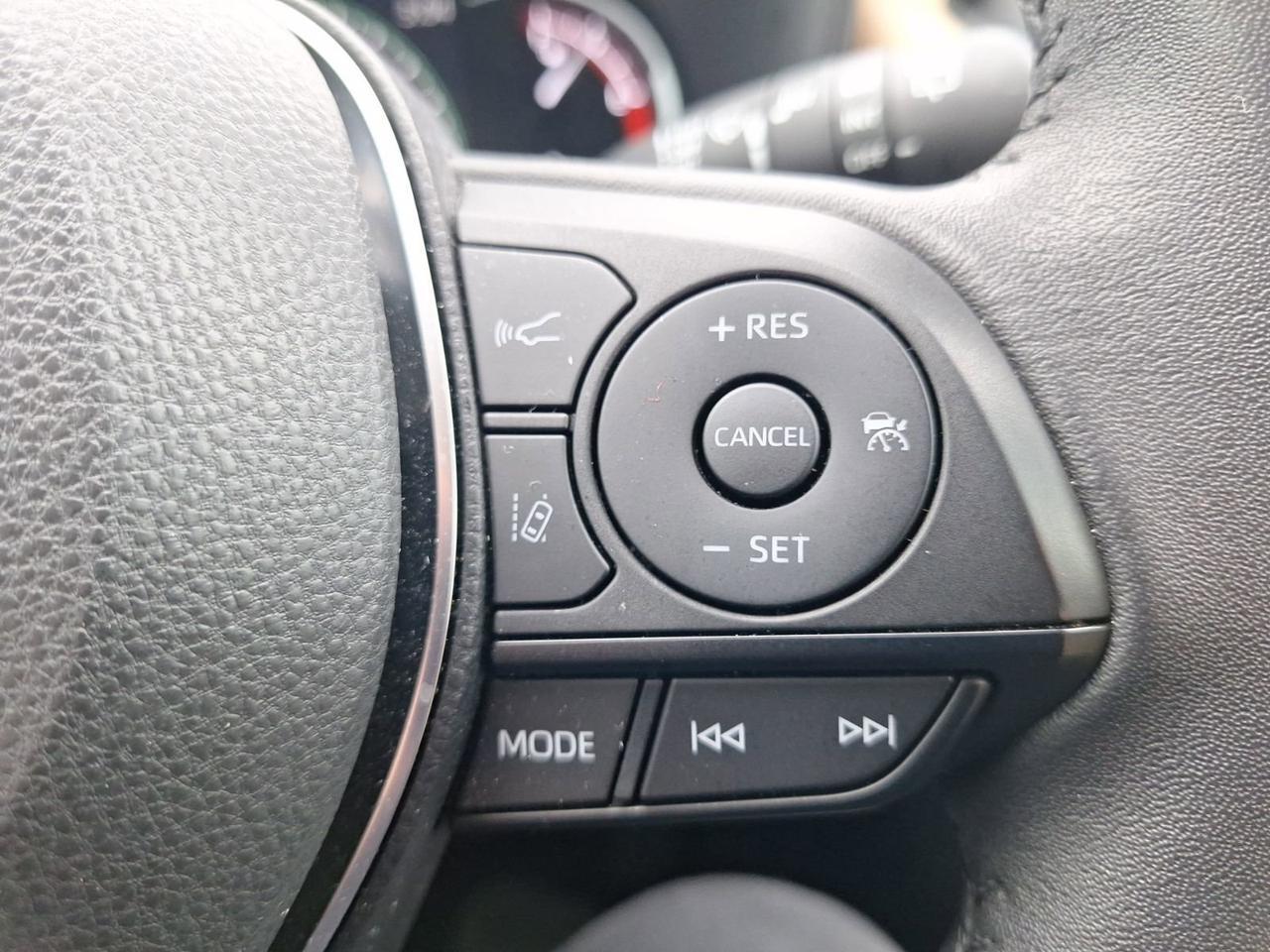 2024 Toyota RAV4 XLE Premium Hurst TX