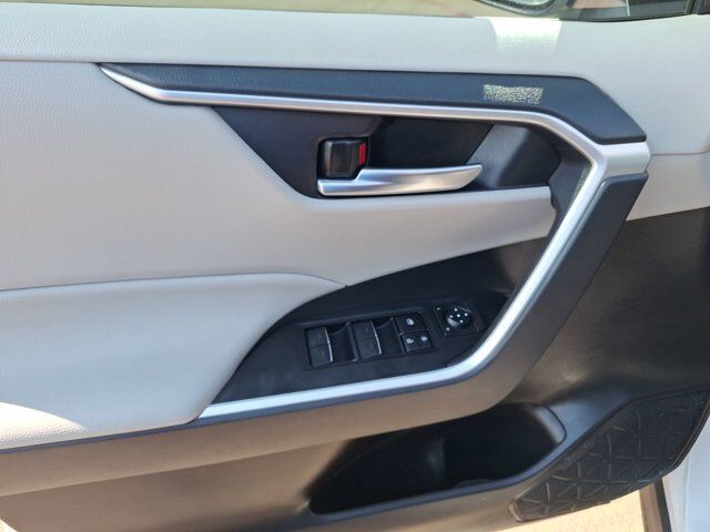 2024 Toyota RAV4 XLE Premium Hurst TX